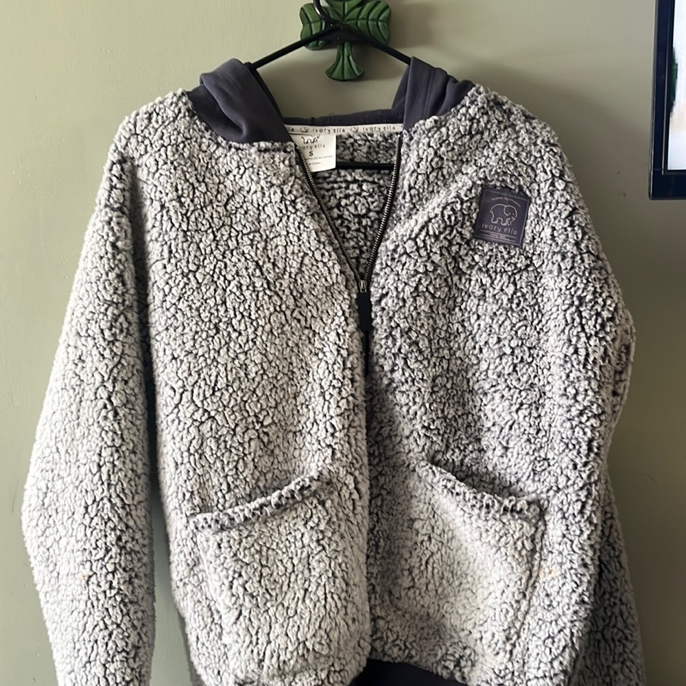 Women’s Jacket